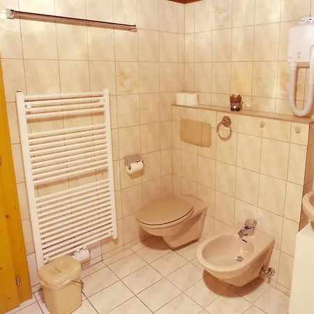 Arlberg Boutique Hotel-hostel Хостел *