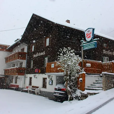 Arlberg Boutique Hotel-hostel Хостел