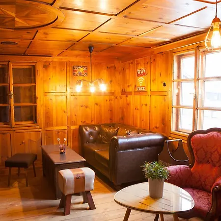 Arlberg Boutique Hotel-hostel Хостел Петной-ам-Арльберг