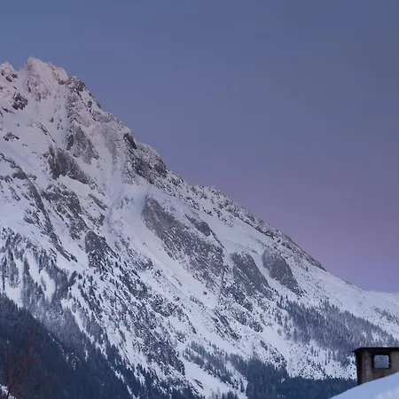 Hostel Arlberg Boutique Hotel-hostel *
