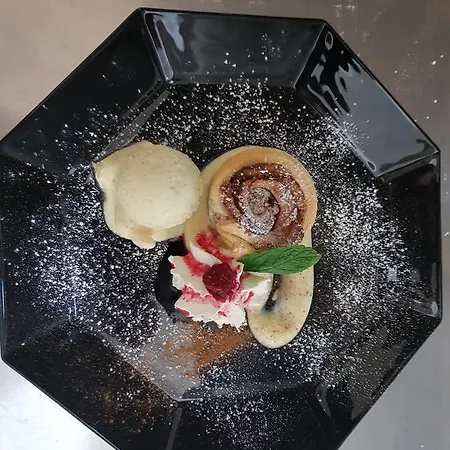 Arlberg Boutique Hotel-hostel ホステル